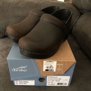 Dansko Oiled Leather Antique Brown Clogs